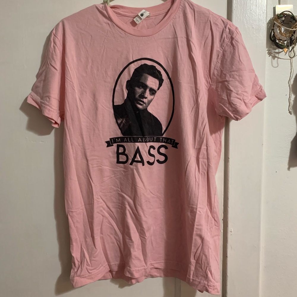 Gossip girl/ Chick Bass shirt